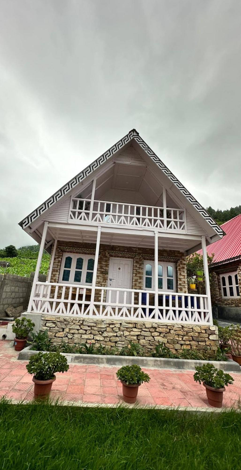 Brokpa Estate Apartment Dirāng Екстериор снимка