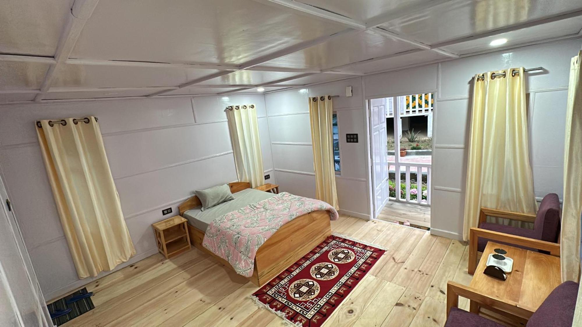 Brokpa Estate Apartment Dirāng Екстериор снимка